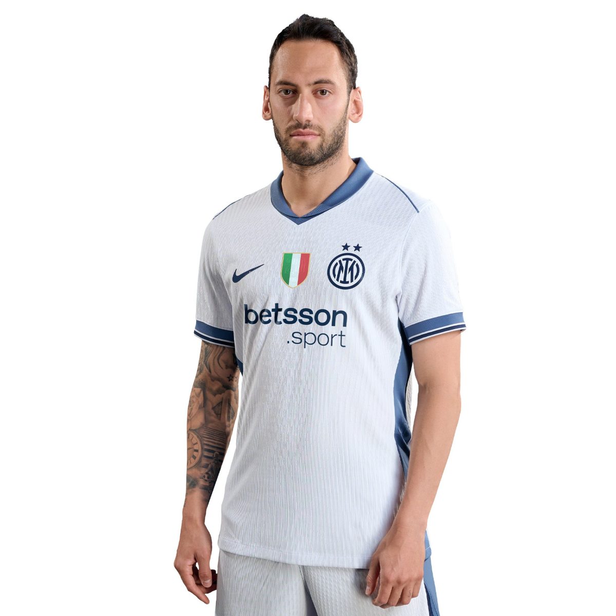 im nike herren auswÄrtsspiel-trikot 202425 – 2 denzel dumfries Kollektion | Inter Fussball Shirts in Deutschland