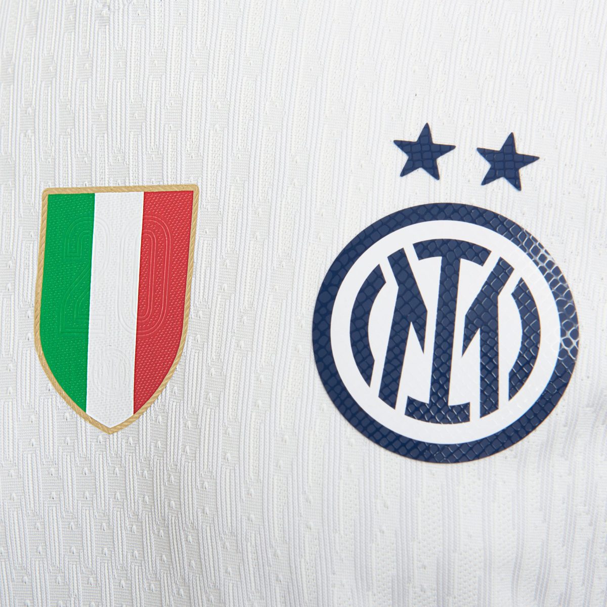 im nike herren auswÄrtsspiel-trikot 202425 – 2 denzel dumfries Kollektion | Inter Fussball Shirts in Deutschland